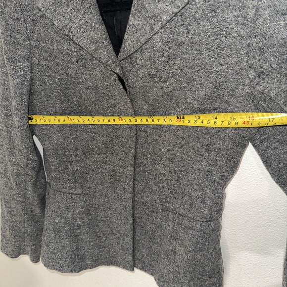 Barney's New‎ York Women's Grey Wool Blazer Bottom Up Size 40 Made In Italy - Picture 12 of 13